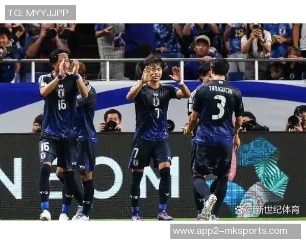 日本媒体预测对阵巴拉圭首发阵容南野拓实堂安律伊东纯也领衔进攻线