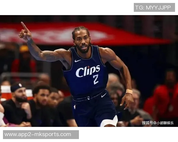 小卡采访时间仅七分钟引发关注球星采访为何如此短暂