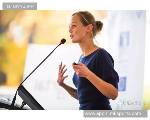 卡斯尔称赞科内特在攻防两端表现出色并展现出卓越沟通能力 卡斯尔称赞科内特在攻防两端表现出色并展现出卓越沟通能力