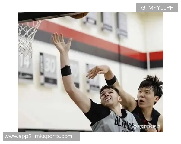 杨瀚森与充满活力的团队携手共进未来发展令人期待 杨瀚森与充满活力的团队携手共进未来发展令人期待