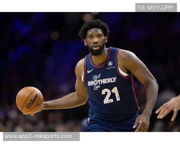 浓眉左小腿拉伤缺席8场比赛官方宣布恢复顺利将于7到10天后重新评估