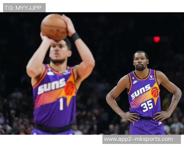 布克谈绝杀三分未中经历成长不后悔选择展现勇气与决心 布克谈绝杀三分未中经历成长不后悔选择展现勇气与决心