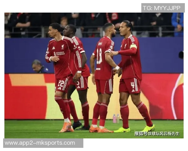 利物浦客场航班延误四小时球队发布会取消状况堪忧 利物浦客场航班延误四小时球队发布会取消状况堪忧